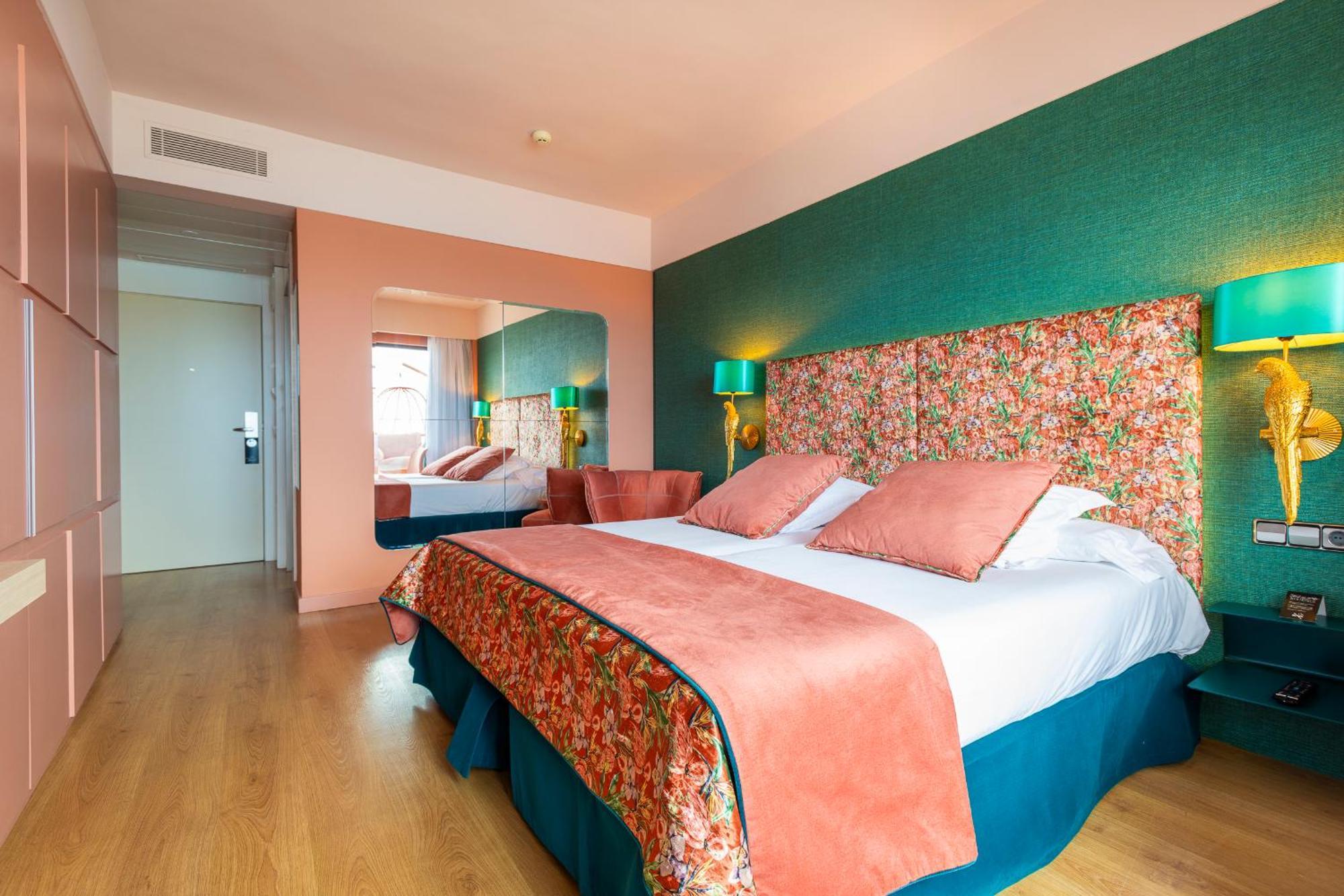 Nyx Hotel Ibiza By Leonardo Hotels-Adults Only San Antonio  Bagian luar foto